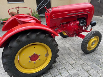 جرار صغير Porsche Junior 108: صور 2
