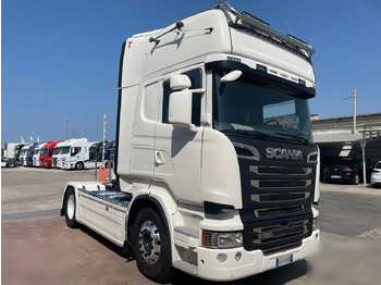 شاحنة جرار SCANIA R 560