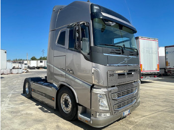شاحنة جرار VOLVO FH 500