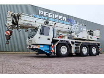 رافعة لجميع التضاريس GROVE