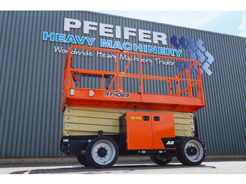 رافعات مقصية JLG