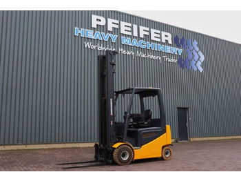 رافعة شوكية ديزل JUNGHEINRICH EFG 425