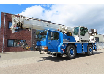 رافعة لجميع التضاريس LIEBHERR LTM 1040-2.1