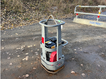 صفائح اهتزازية