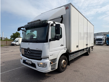 شاحنة MERCEDES-BENZ Atego