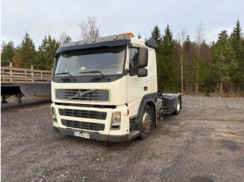 شاحنة VOLVO FM9