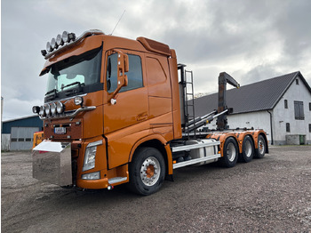 شاحنة ذات الخطاف VOLVO FH 540