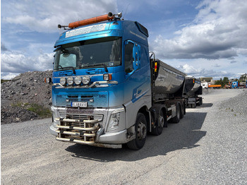 شاحنة ذات الخطاف VOLVO FH13