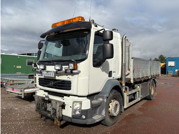 شاحنات مسطحة VOLVO FL 260