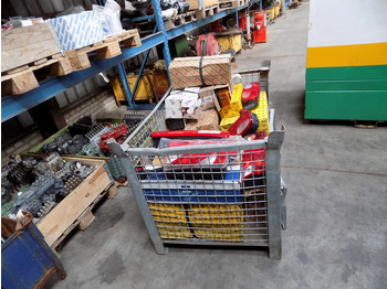 الضوء الخلفي verlichting voor truck en trailer HELLA VERLICHTING truck en trailer: صور 2 الضوء الخلفي verlichting voor truck en trailer HELLA VERLICHTING truck en trailer: صور 2