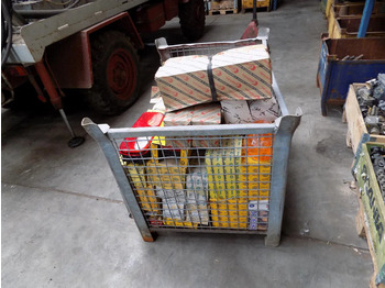 الضوء الخلفي verlichting voor truck en trailer HELLA VERLICHTING truck en trailer: صور 4 الضوء الخلفي verlichting voor truck en trailer HELLA VERLICHTING truck en trailer: صور 4