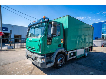 بصندوق مغلق شاحنة IVECO EuroCargo 120E