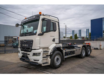 شاحنة ذات الخطاف MAN TGS 26.430