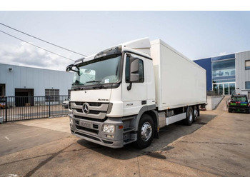بصندوق مغلق شاحنة MERCEDES-BENZ Actros 2636