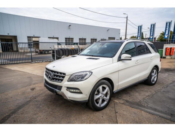 سيدان MERCEDES-BENZ