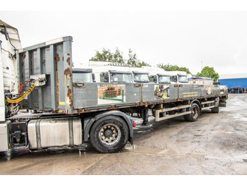 نصف مقطورة مسطحة RENDERS