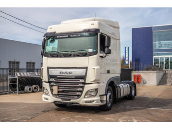 شاحنة جرار DAF XF 440