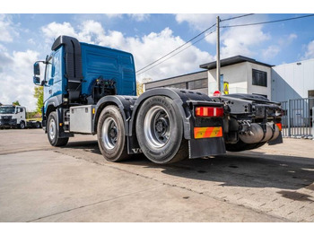 شاحنة جرار Volvo FMX 460: صور 4
