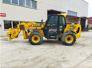 رافعة تلسكوبية JCB