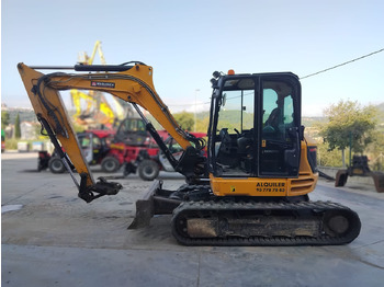 حفارة مصغرة JCB 85Z