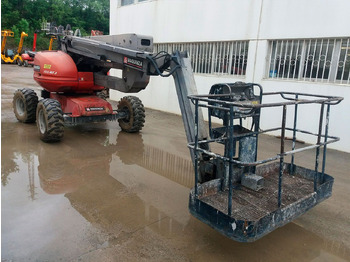 رافعات سلة مفصلية MANITOU 180 ATJ
