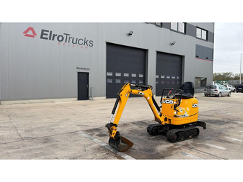 حفارة مصغرة JCB 8008