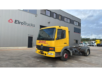 الشاسيه شاحنة MERCEDES-BENZ Atego 815