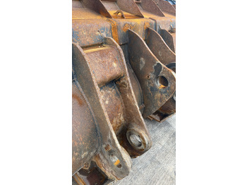 بكت شيول KOMATSU WA500 Loading Bucket: صور 4