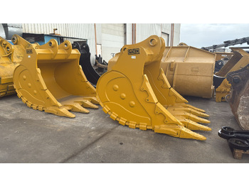 بكت حفار KOMATSU