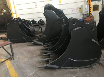 بكت حفار KOMATSU