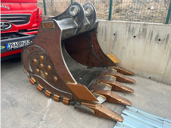 بكت حفار VOLVO