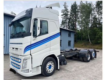 الشاسيه شاحنة VOLVO FH 500
