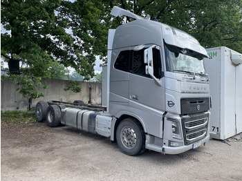 الشاسيه شاحنة VOLVO FH