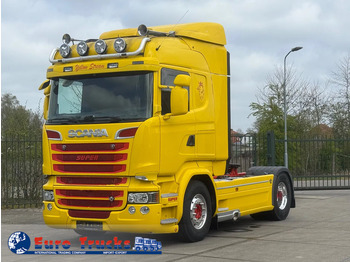 شاحنة جرار SCANIA S 520