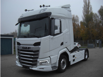 شاحنة جرار DAF XF 480