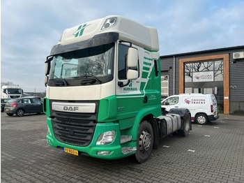 شاحنة جرار DAF CF 460