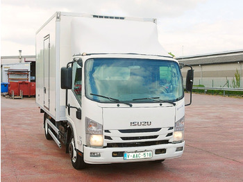 الشاحنات الصغيرة المبردة ISUZU