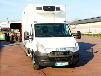 الشاحنات الصغيرة المبردة IVECO Daily 35c13