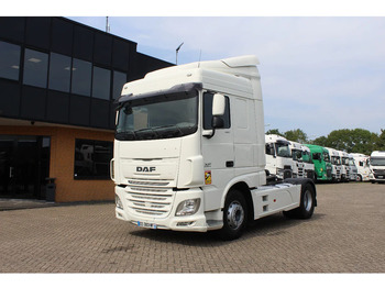 شاحنة جرار DAF XF 106 460