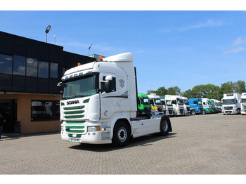 شاحنة جرار SCANIA R 490