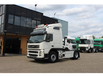شاحنة جرار VOLVO FM 380