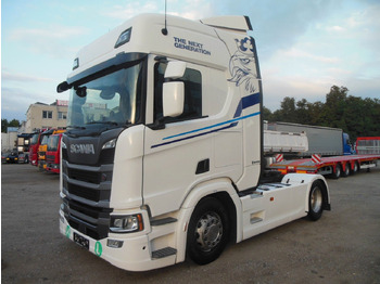 شاحنة جرار SCANIA R 410