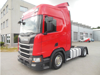 شاحنة جرار SCANIA R 450