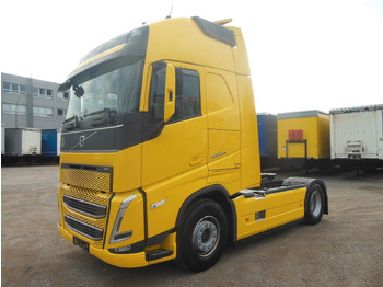 شاحنة جرار VOLVO FH 500