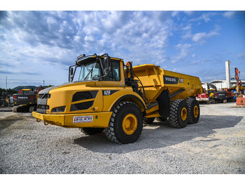 شاحنة مفصلية Volvo A25F: صور 2