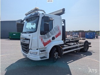 شاحنة ذات الخطاف DAF LF 260