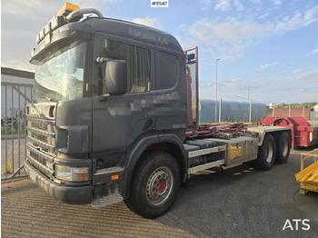 شاحنة ذات الخطاف SCANIA P124
