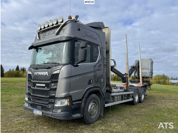 شاحنة قطع الأشجار SCANIA R 650