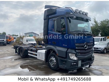 شاحنات الحاويات/ جسم علوي قابل للتغيير شاحنة MERCEDES-BENZ Actros 2542