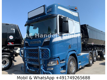 شاحنة جرار SCANIA R 580